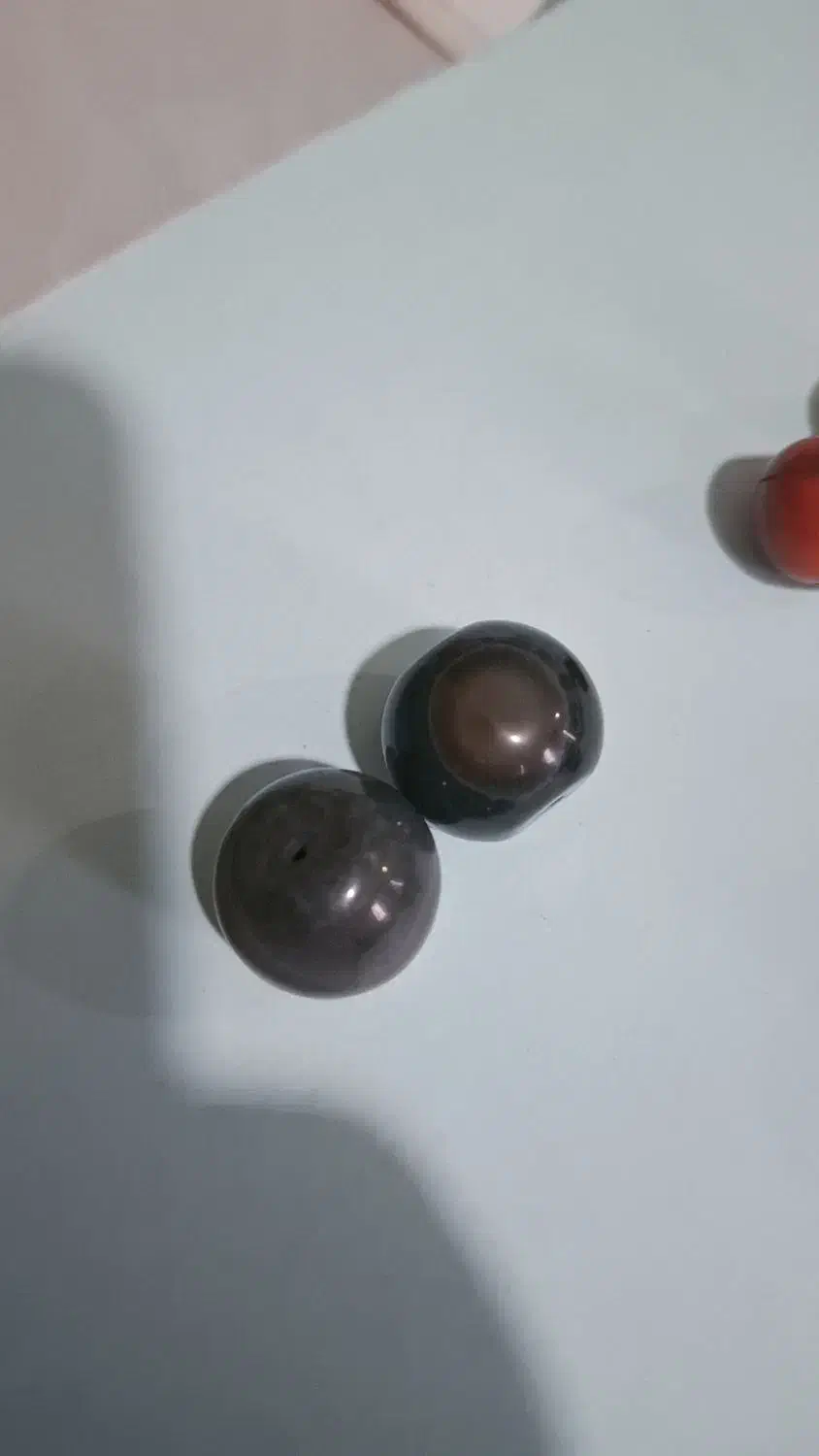 جفت مهره های برد با مهره مرجان|کلکسیون اشیاء عتیقه|یاسوج, |دیوار