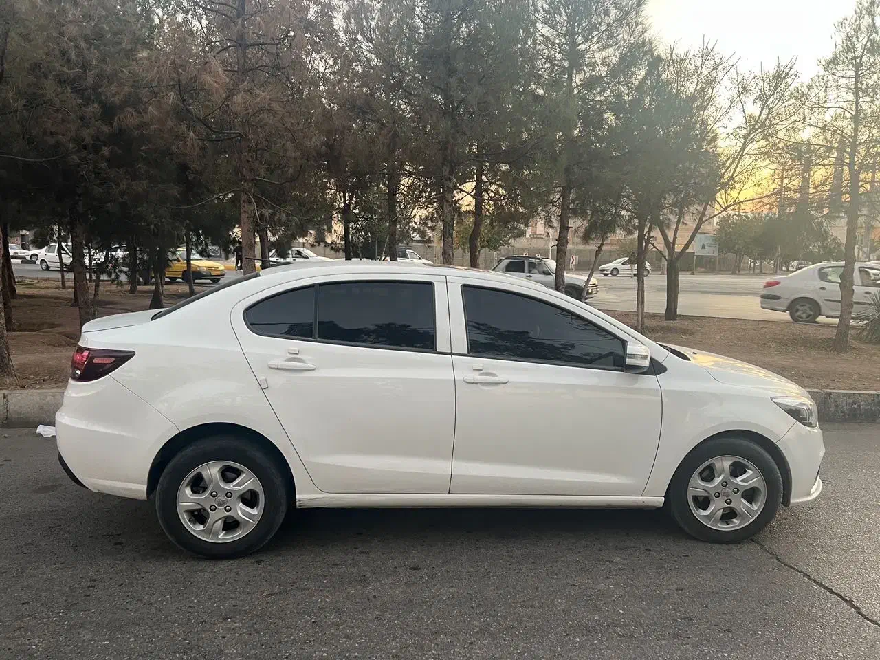 شاهین|خودرو سواری و وانت|شیراز, شهرک بهار|دیوار