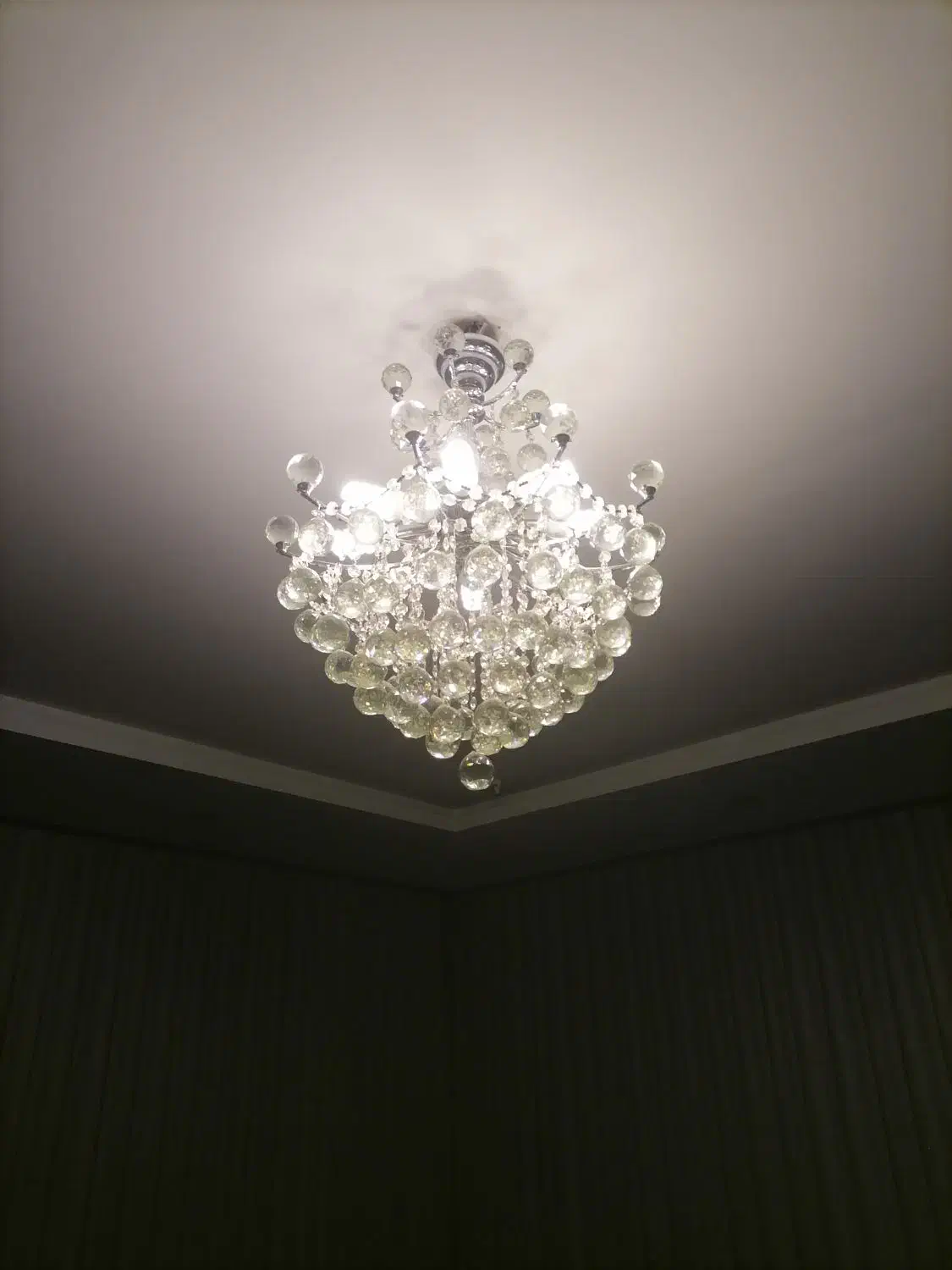 لوستر کریستالی 10 شاخه|لوستر و چراغ آویز|مشهد, حجاب (شهرک غرب)|دیوار