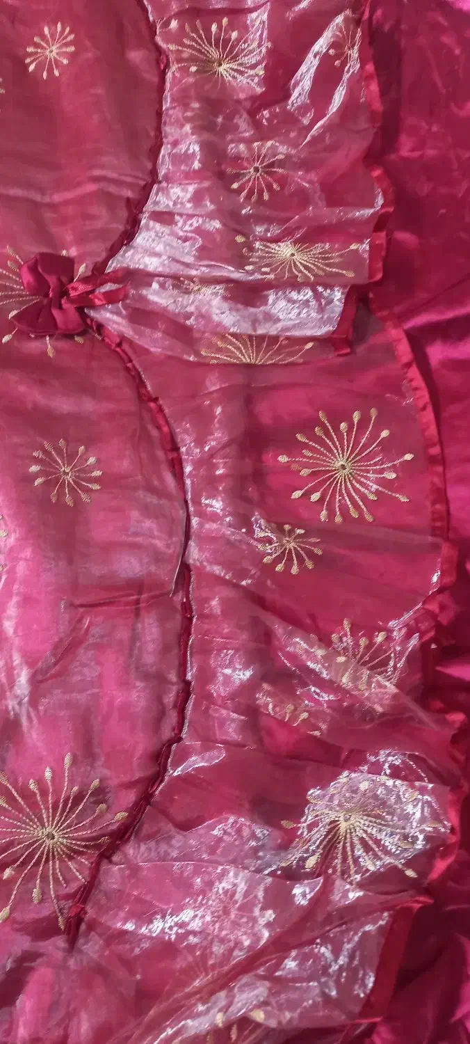 روتختی ساتن دونفره کاملا سالم با دو عدد رو بالشتی|سرویس روتختی|مرودشت, شهرک مهدیه|دیوار