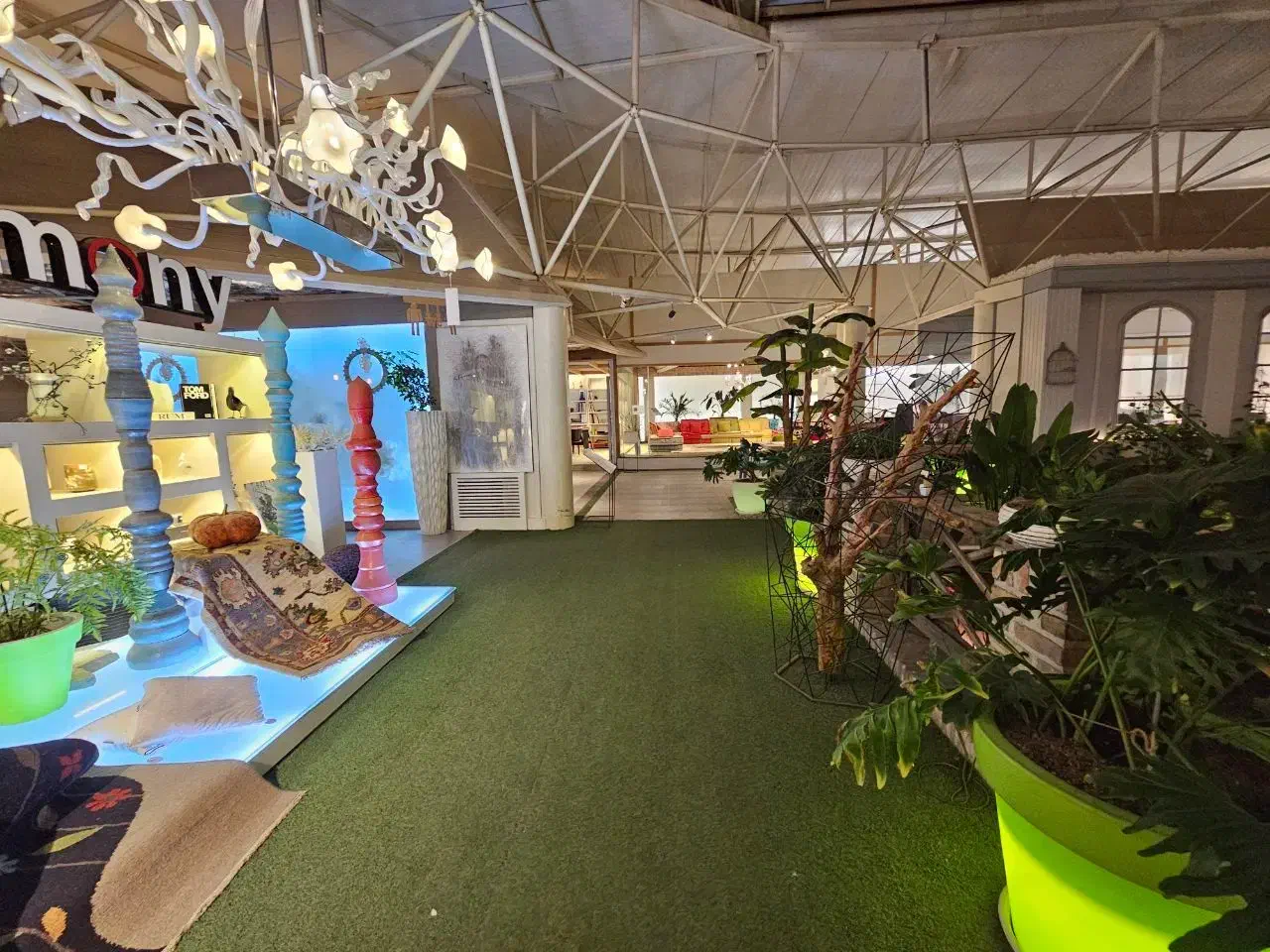 همکار خلاق گرافیست مسلط به ایلوستریتور|استخدام هنری و رسانه|کرج, شیخ آباد|دیوار