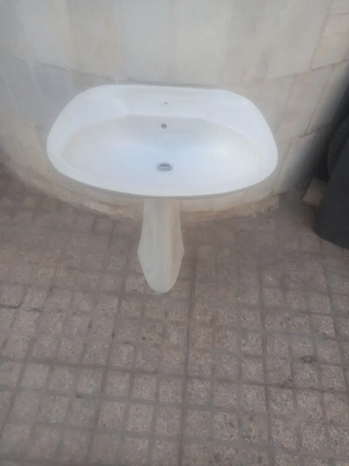 سنگ روشویی|لوازم سرویس بهداشتی|سیرجان, |دیوار