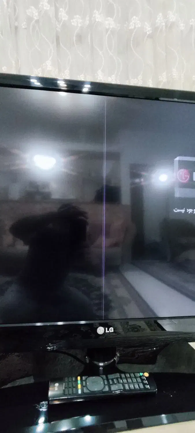 ال ای دی ۴۲ اینچ ال جی|تلویزیون و پروژکتور|هشتگرد, شهرک راه آهن|دیوار