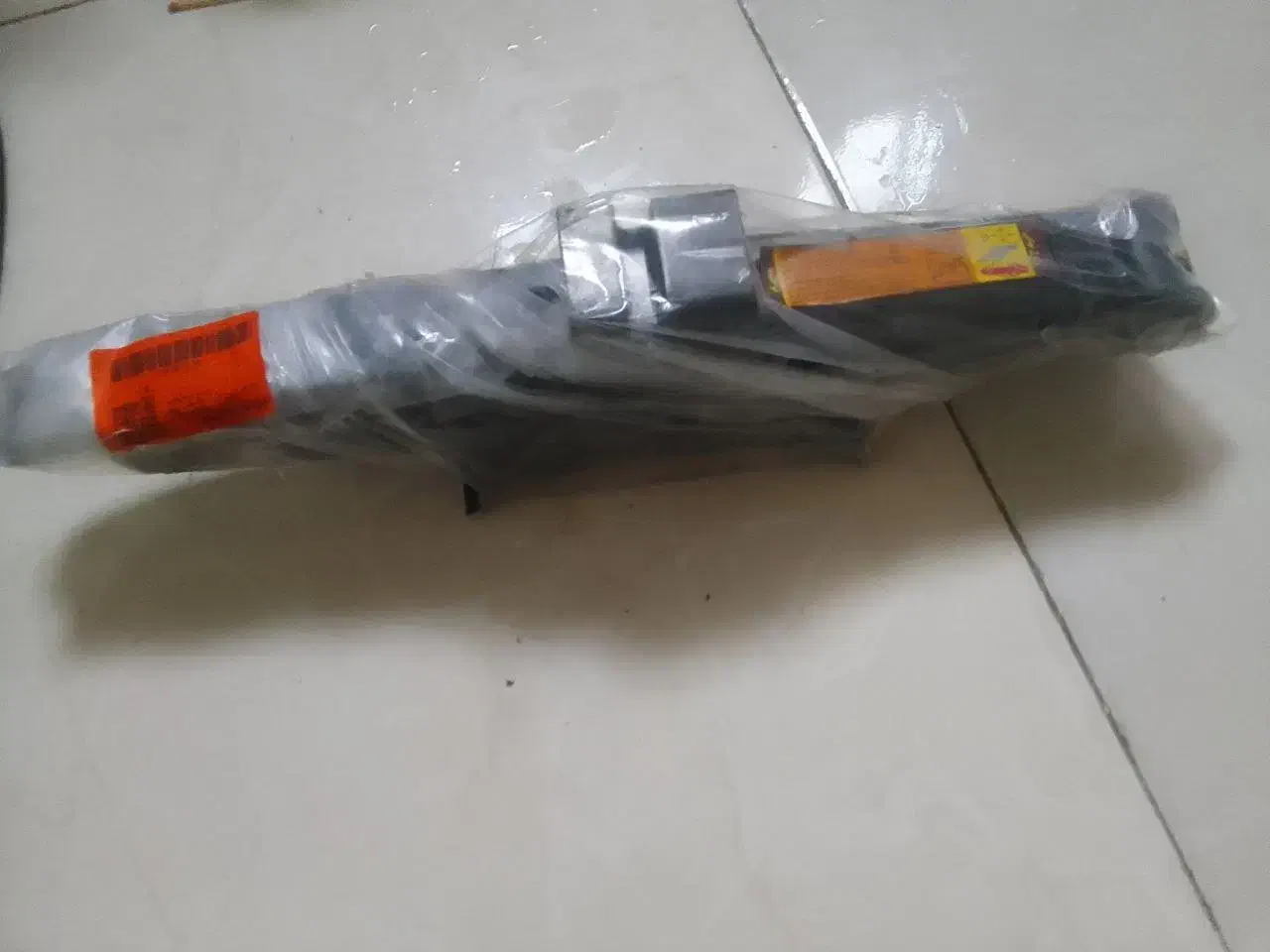 جک ماشین یک و نیم تنی|قطعات یدکی و لوازم جانبی|رشت, یخسازی|دیوار