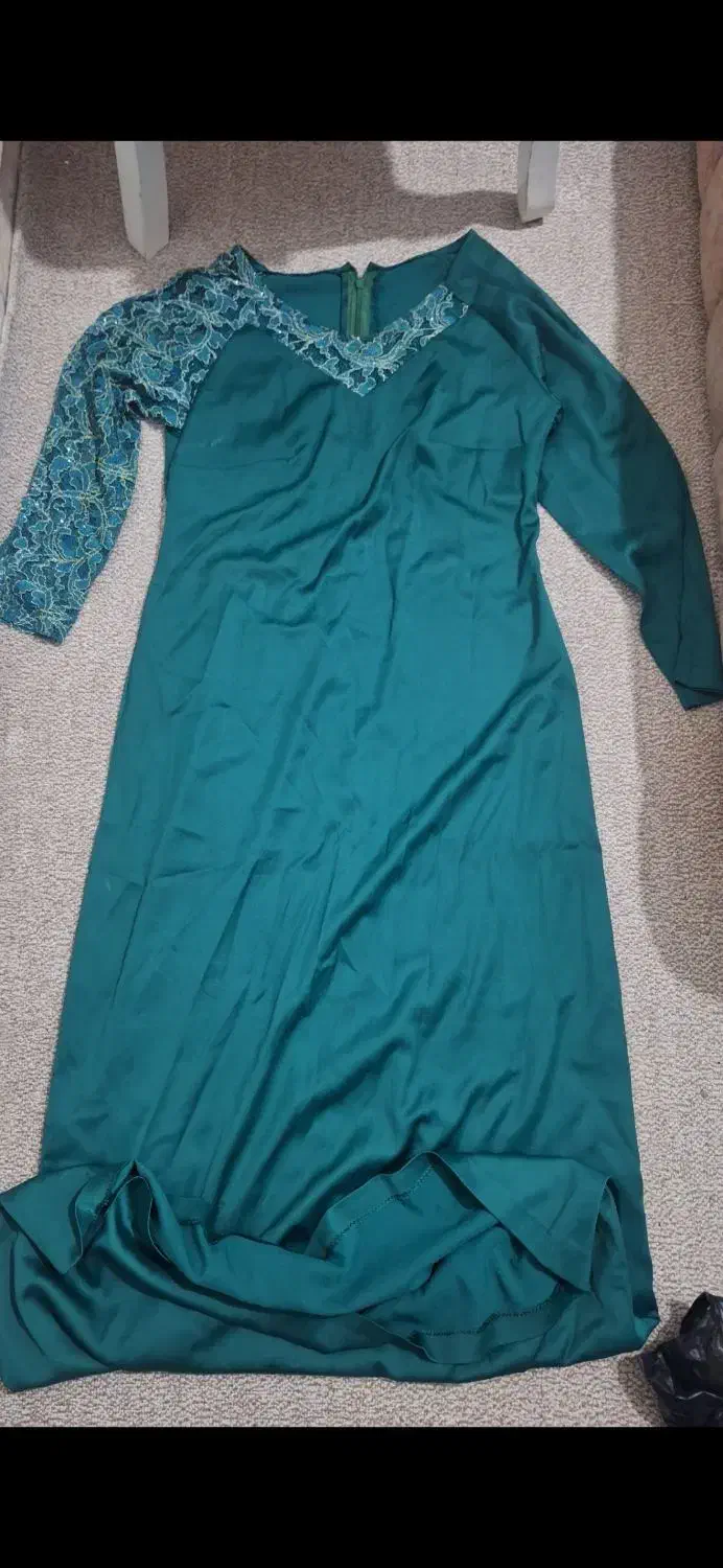 لباس مجلسی|لباس|مسجد سلیمان, |دیوار