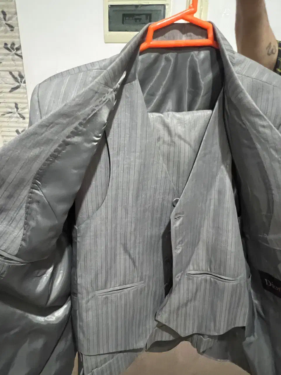 کت و شلوار|لباس|کازرون, |دیوار