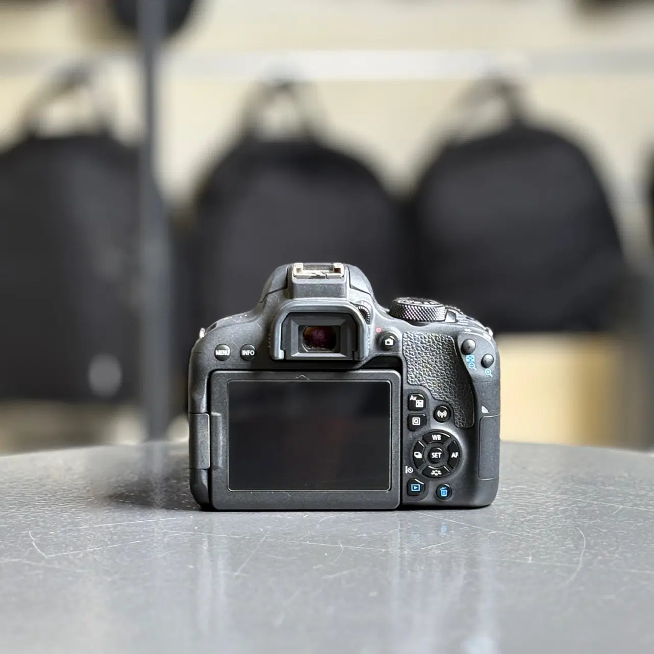 دوربین 800D canon|دوربین عکاسی و فیلمبرداری|رشت, لاکانی|دیوار