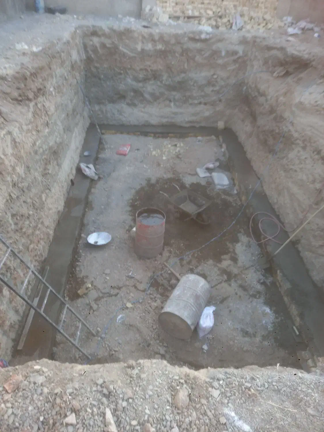 بنایی سفتکاری سیمانکاری|خدمات پیشه و مهارت|ملایر, |دیوار