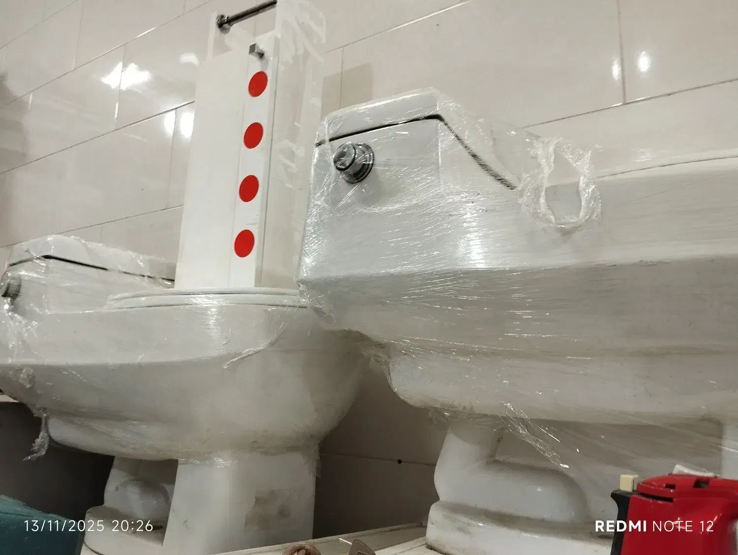 دستشویی فرنگی|لوازم سرویس بهداشتی|یزد, |دیوار