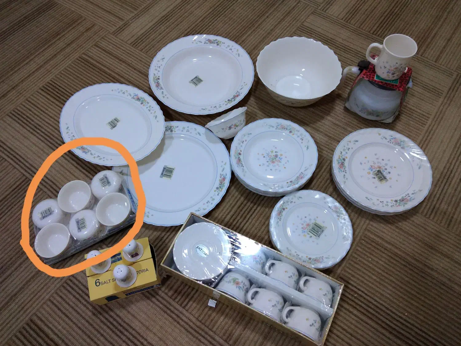 سرویس ۶ نفره آرکوپال ۲۶ پارچ|ظروف سرو و پذیرایی|برازجان, |دیوار