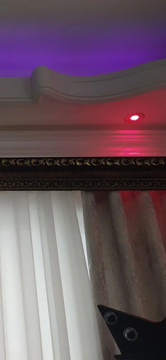 کتیبه چوبی پرده ۳عدد ۲متری تقریبا.کاملا سالم هست|پرده، رانر، رومیزی|کیاشهر, |دیوار