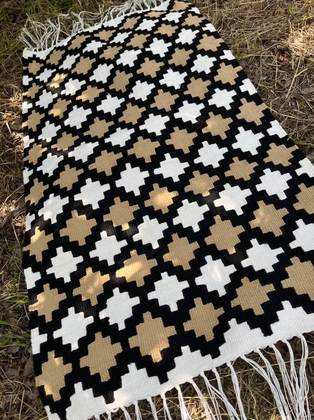 گلیم دستبافت جفت|گلیم، جاجیم، گبه|قدس, شهر‌قدس|دیوار