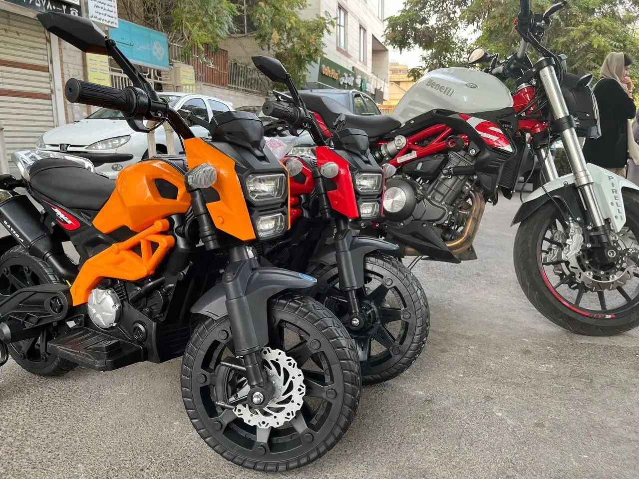 موتور بنلی بیدستان/بهترین کادو واسه بچه ها|اسباب‌‌بازی|محمدیه-قزوین, |دیوار