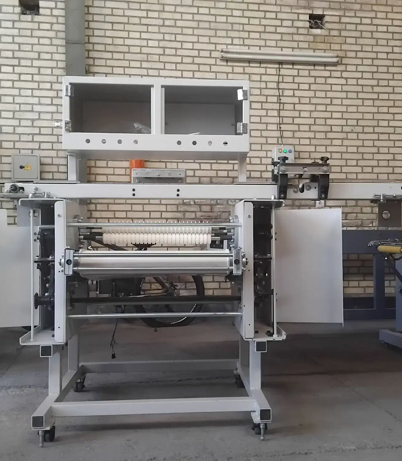 دستگاه آدامس گرد کن|ماشین‌آلات صنعتی|هشتگرد, شهرک ریحانه|دیوار