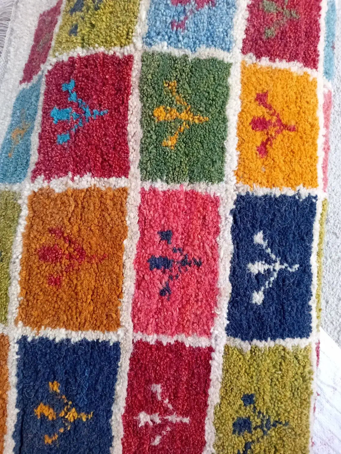 دست بافت نو تمیز|فرش|لردگان, |دیوار