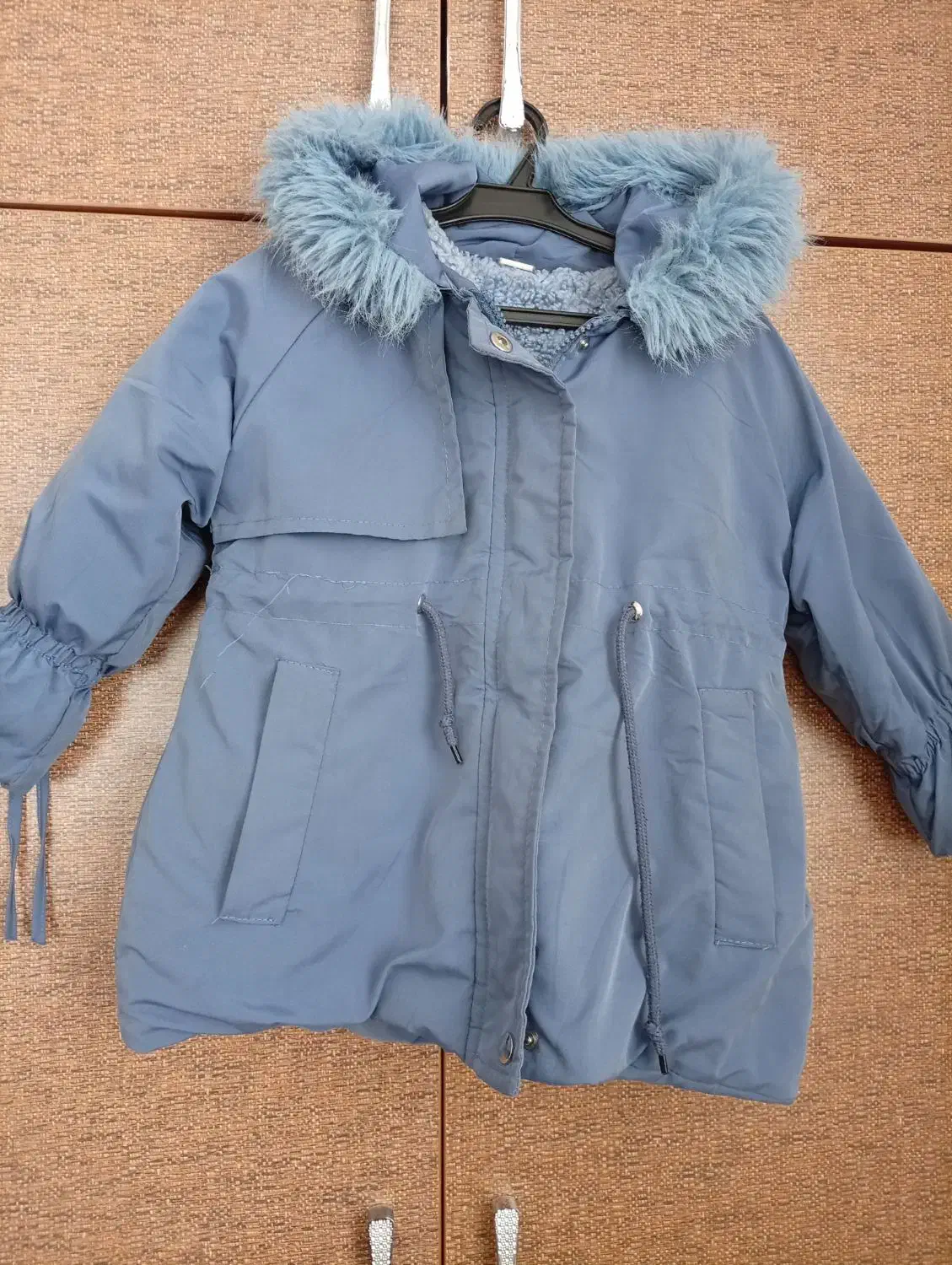 کاپشن وپوتین دخترانه|کفش و لباس بچه|اسلامآباد غرب, |دیوار