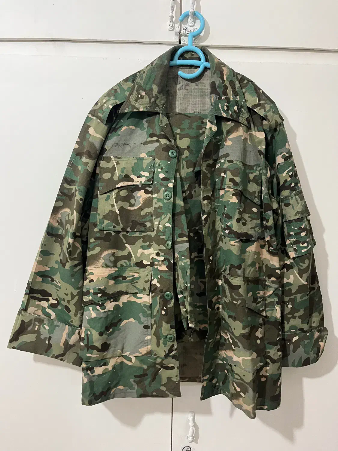 لباس نظامی|لباس|تهران, حکیمیه|دیوار