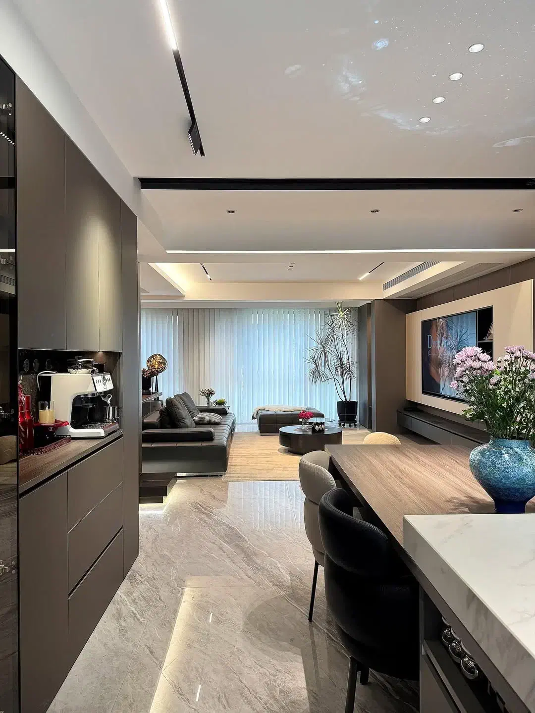 معماری‌مدرن۲۷۵متر،مینیمال،فـ‌محدود|فروش آپارتمان|تهران, کامرانیه|دیوار