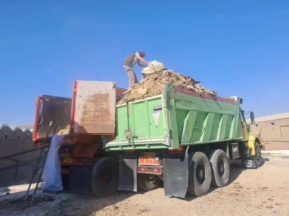 کود مرغی گوشتی|خدمات باغبانی و درختکاری|بختگان, |دیوار