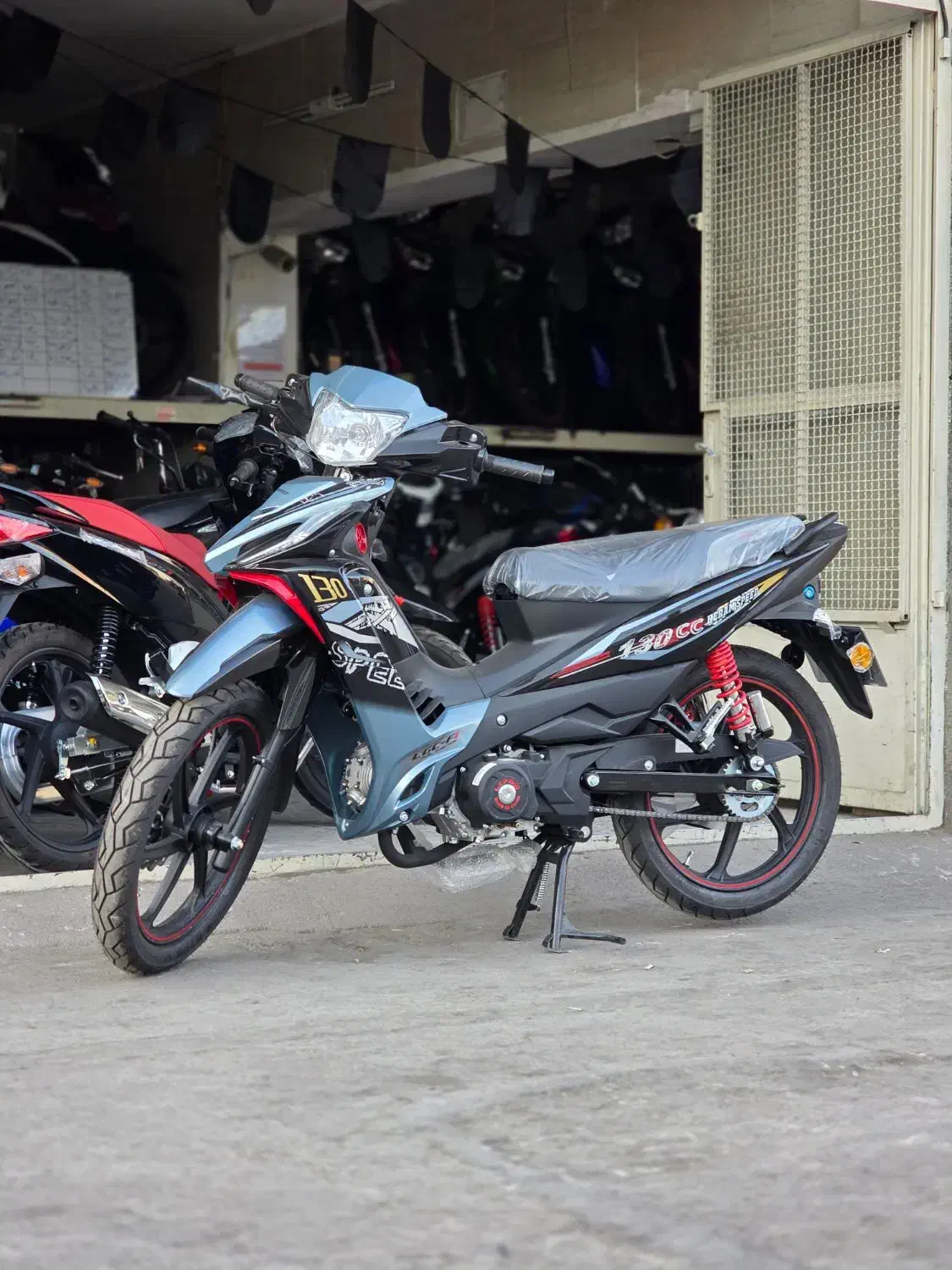 بی کلاچ هرم اسپید ۱۳۰ (موتو سی سی)|موتورسیکلت|مشهد, رضاییه|دیوار