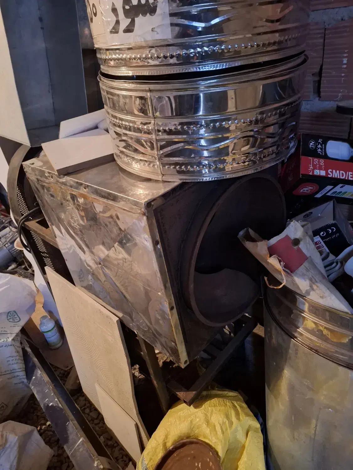 فروش بدلیل جمع اوری مغازه تخمه شور کن ویترین|فروشگاه و مغازه|اردبیل, |دیوار