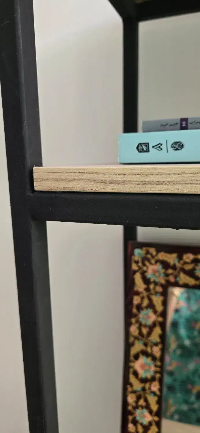 کتابخانه چوب و فلز بسیار با کیفیت و تمیز و نو|کتابخانه، شلف، قفسه‌های دیواری|شیراز, تلخ داش|دیوار