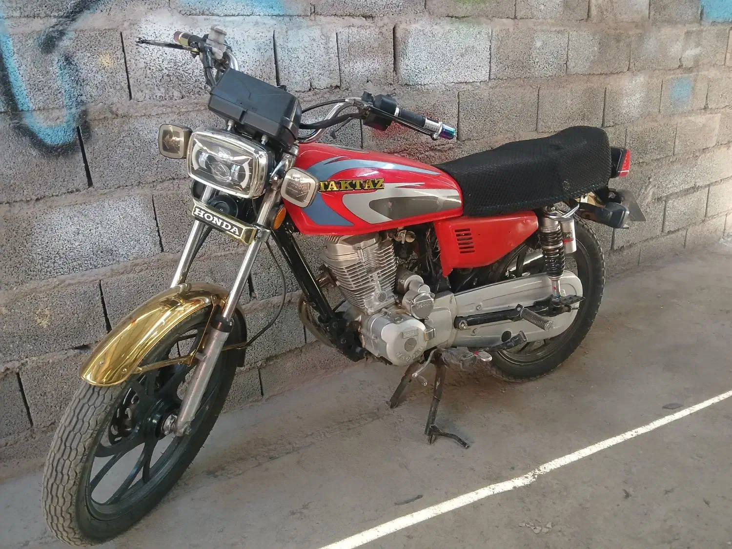هندا ۲۰۰ همتاز|موتورسیکلت|کرمان, |دیوار