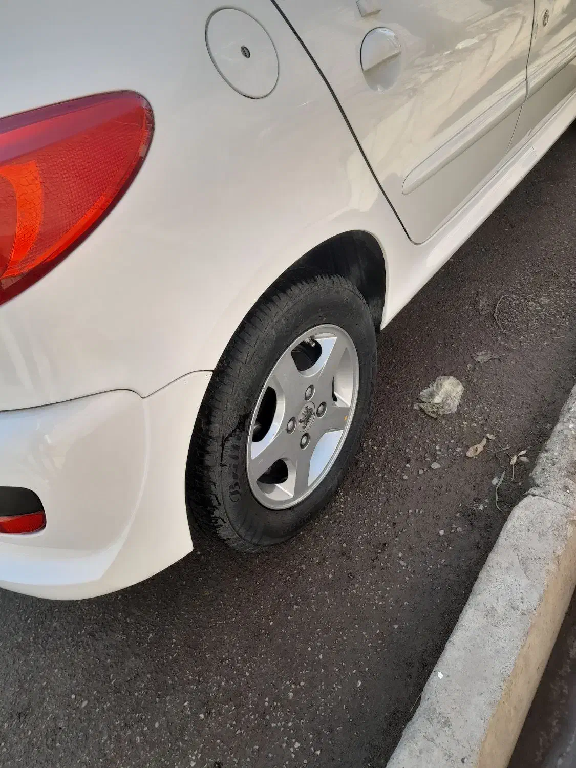 پژو ۲۰۷|خودرو سواری و وانت|اسفرورین, |دیوار