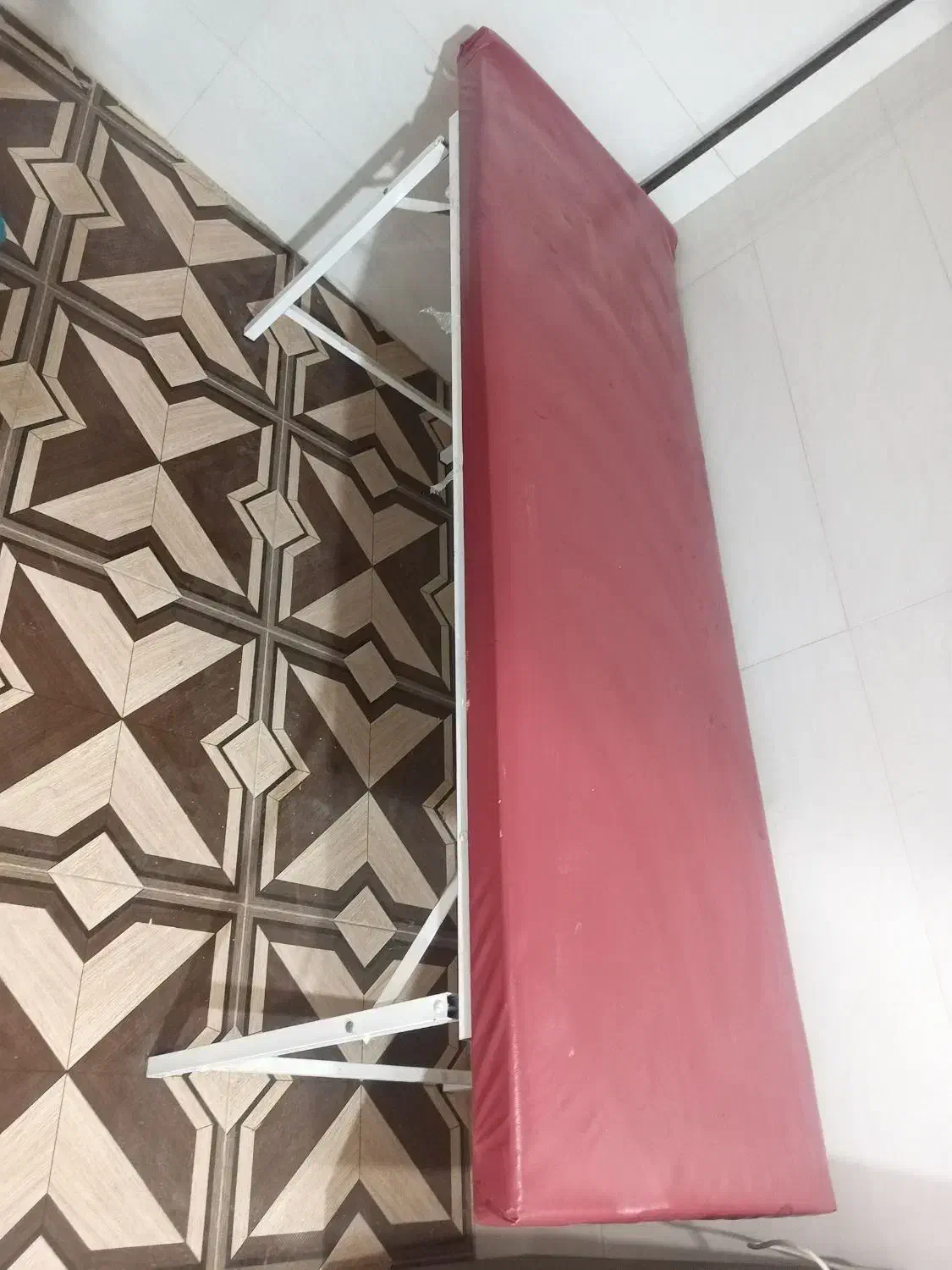 تخت اپیلاسیون تاشو|آرایشی، بهداشتی، درمانی|خرم‌آباد, |دیوار