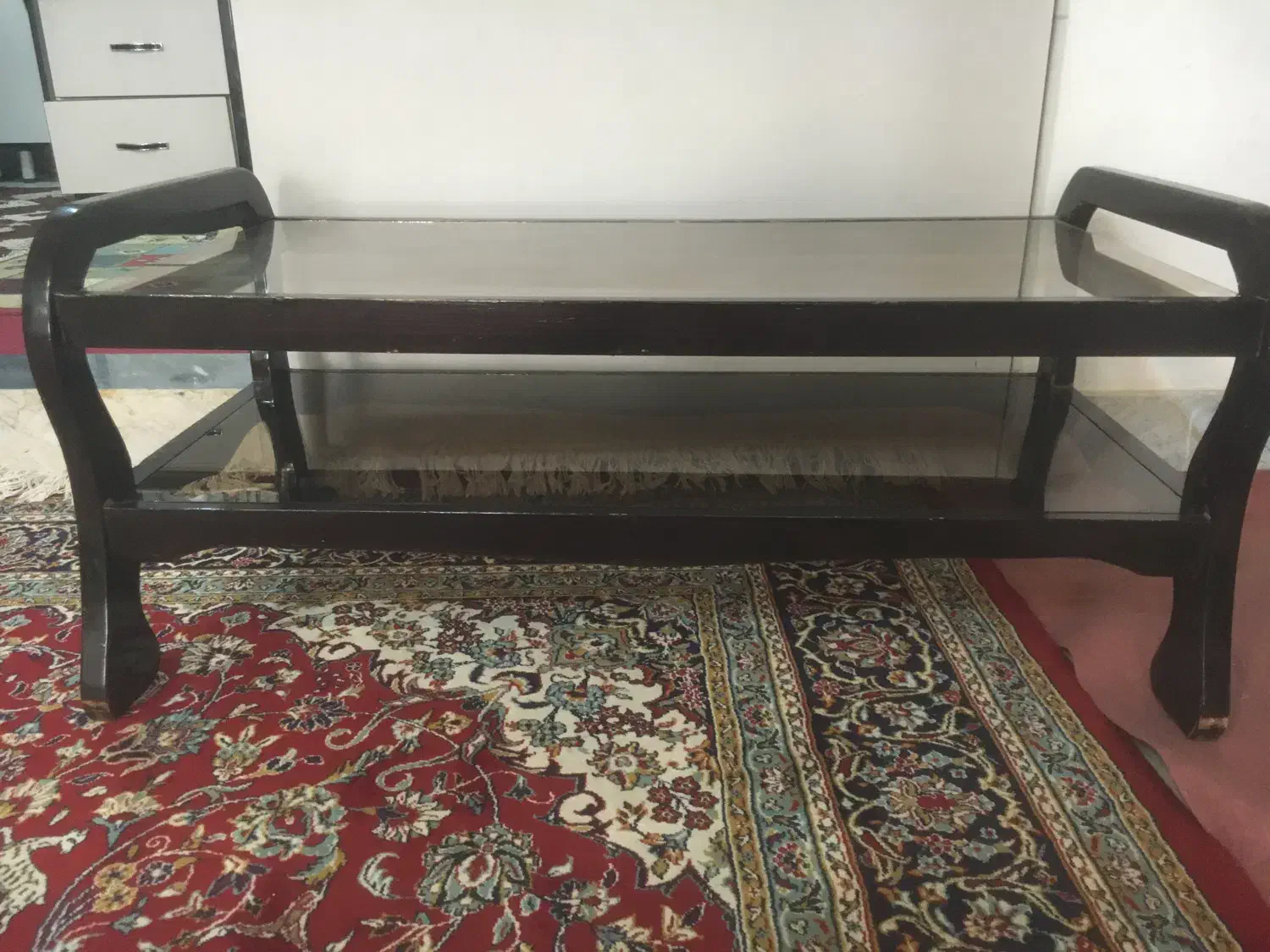 میز جلو مبلی کاملا سالم|مبلمان خانگی و میز عسلی|ساوه, |دیوار