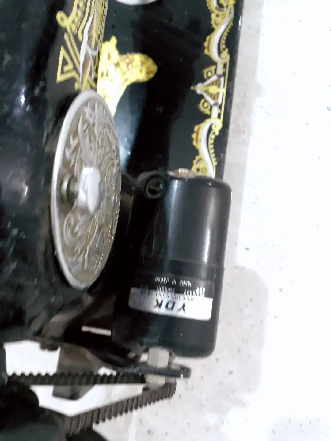 چرخ خیاطی|کلکسیون اشیاء عتیقه|فردیس, شهرک وحدت|دیوار