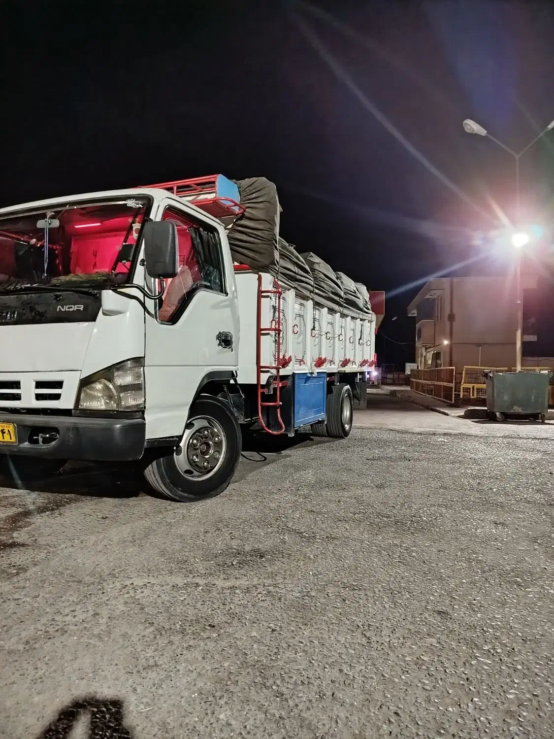 ایسوزو مدل 86 بی رنگ|خودرو سنگین|اسلام‌شهر, ملک‌آباد|دیوار