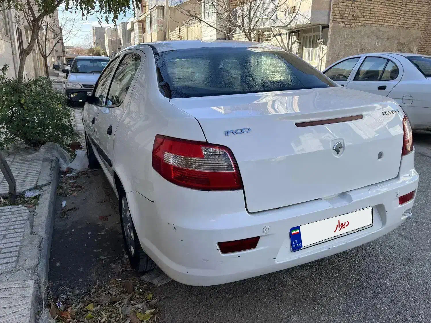 رانا ۹۴ سفید|خودرو سواری و وانت|کرمانشاه, |دیوار