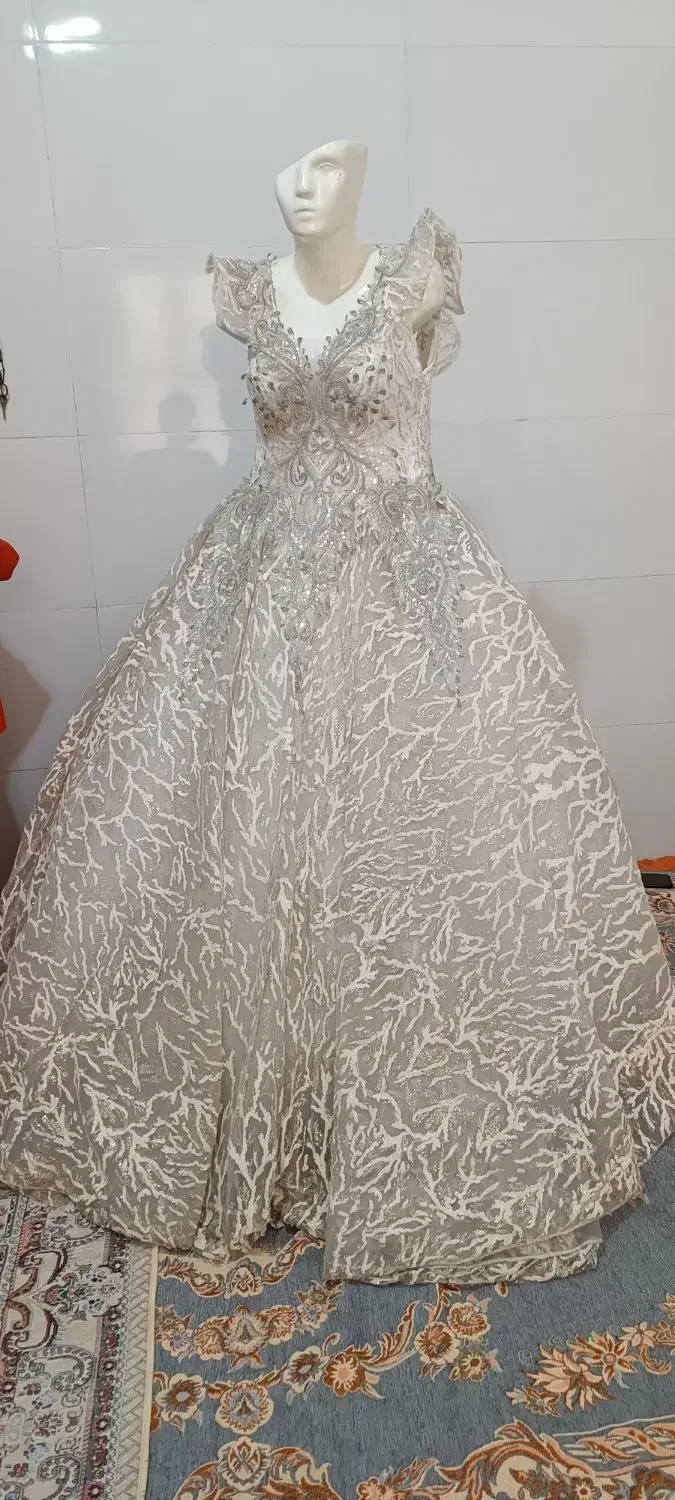 لباس عروس|لباس|بجنورد, |دیوار