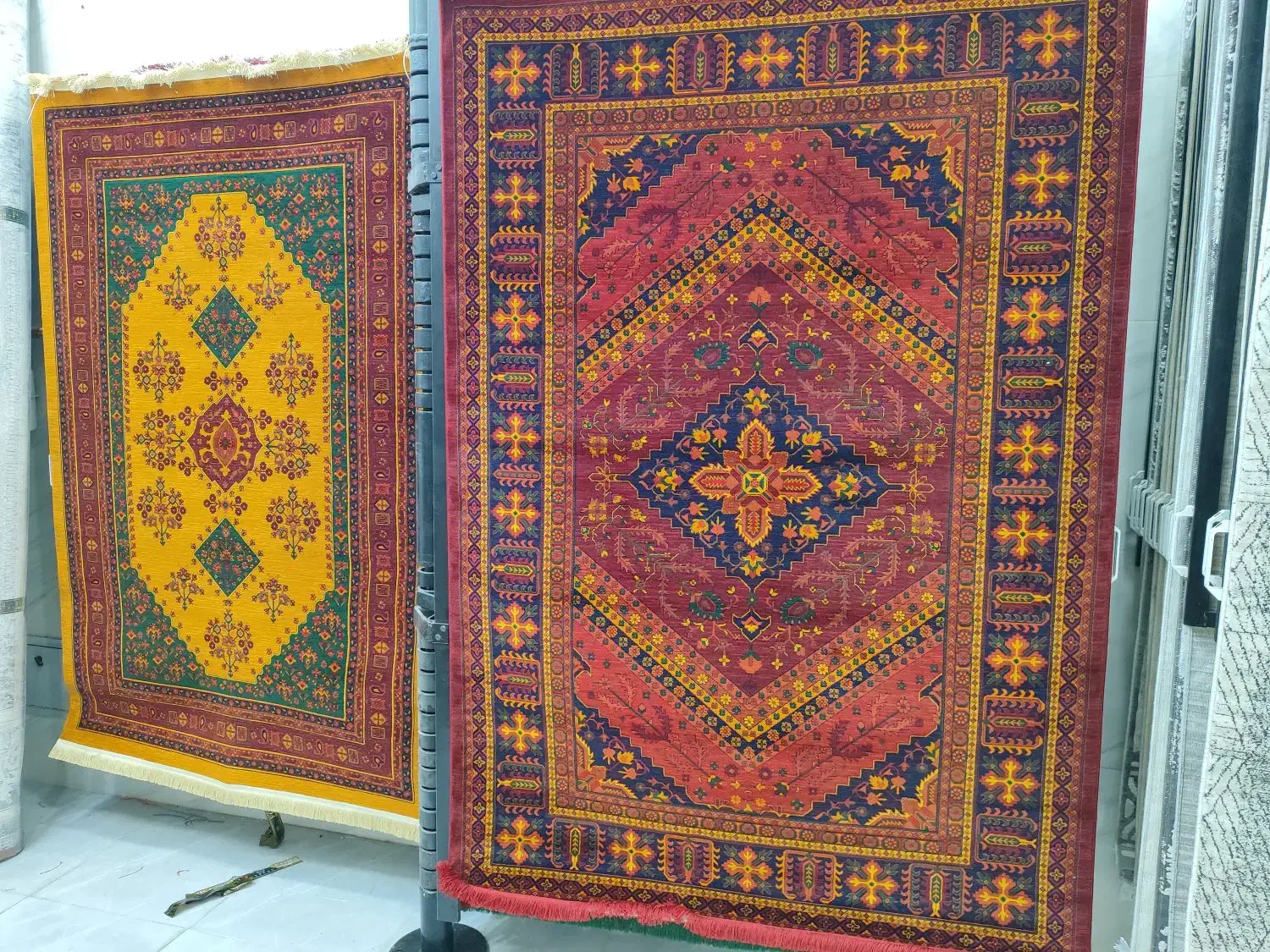 فرش اعلا 700شانه تراکم ۲۵۵۰ فرش لاهور|فرش|شیراز, تندگویان|دیوار