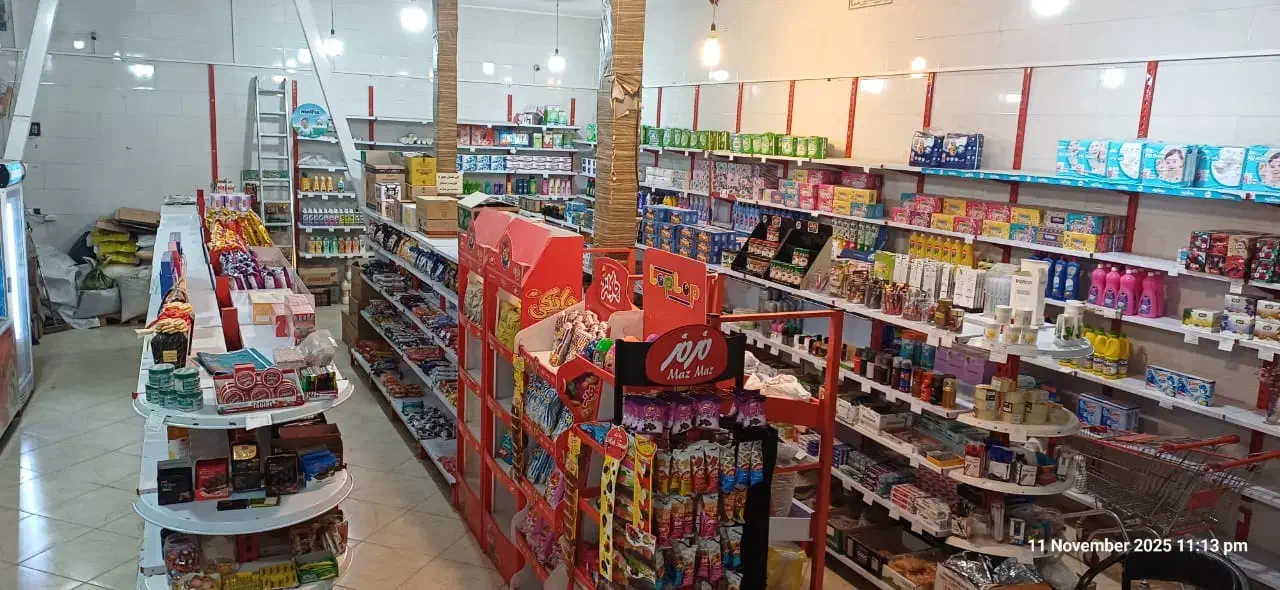 واگذاری فروشگاه مواد غذایی با تمام وسایل|فروشگاه و مغازه|خرمآباد, |دیوار