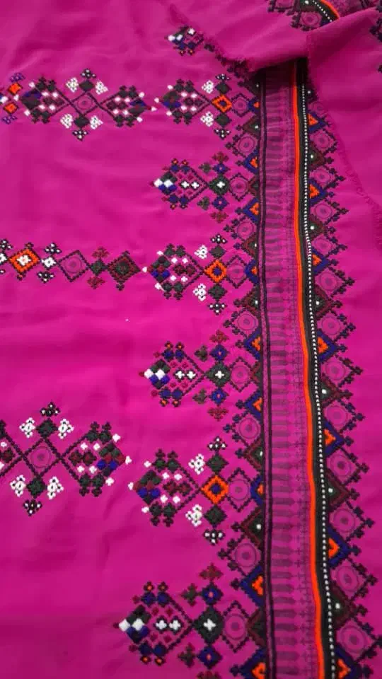 خیاطی|لباس|فنوج, |دیوار