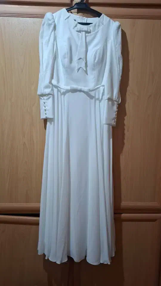 لباس مجلسی|لباس|ایلام, |دیوار