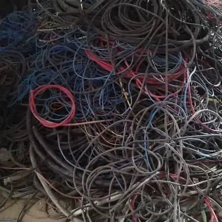 خریدوفروش انواع ضایعات بابالاترین قیمت روز|عمده‌فروشی|قم, بلوار امین و ساحلی|دیوار