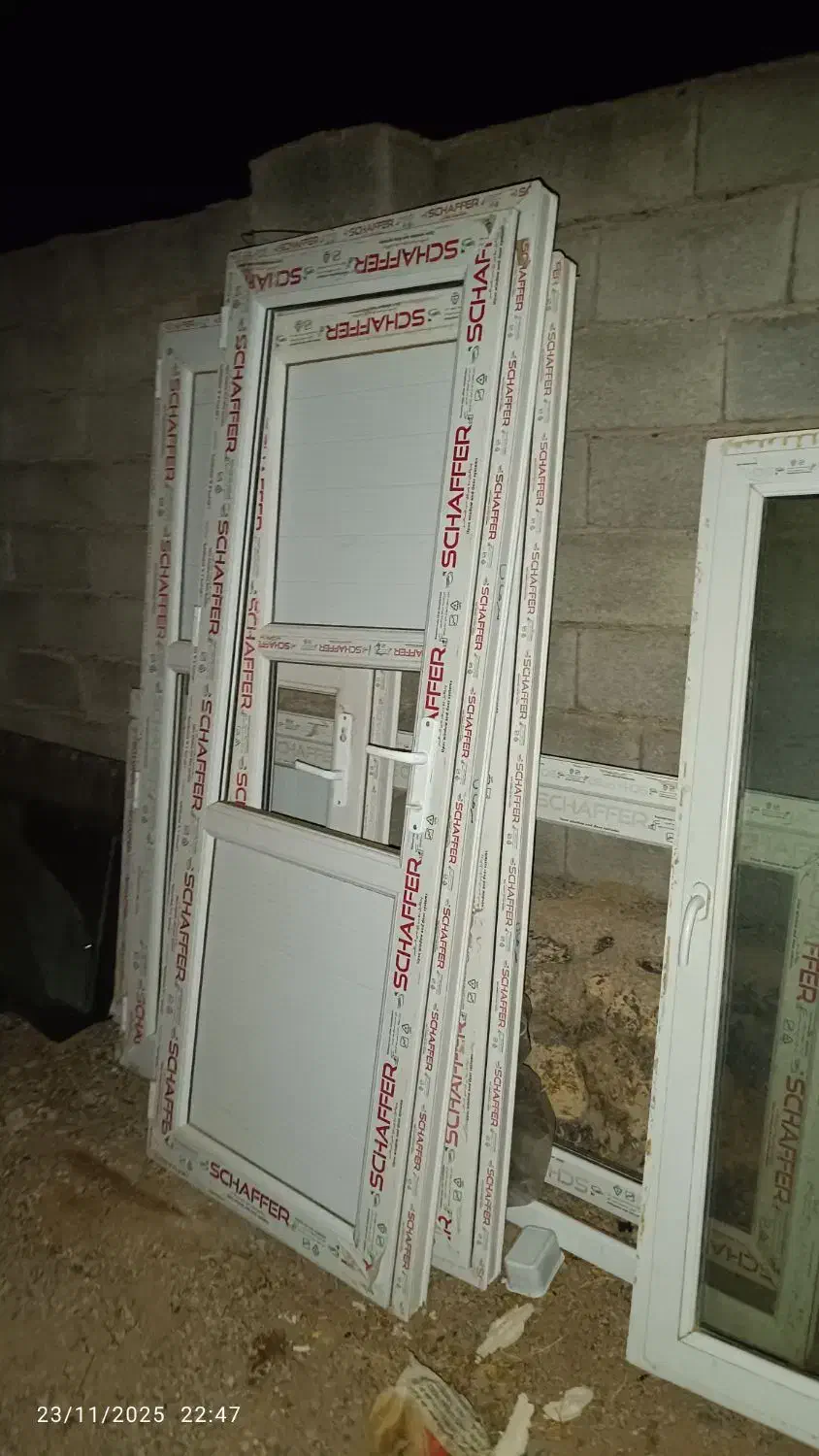 دو عدد پیویسی صفربهدونهکارکرد|مصالح و تجهیزات ساختمان|ماکو, |دیوار