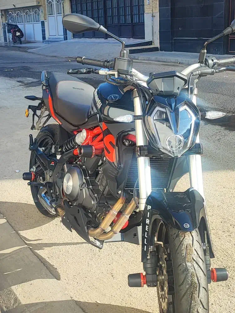 بنلی جفت ۳۰۰cc|موتورسیکلت|قم, کلهری|دیوار