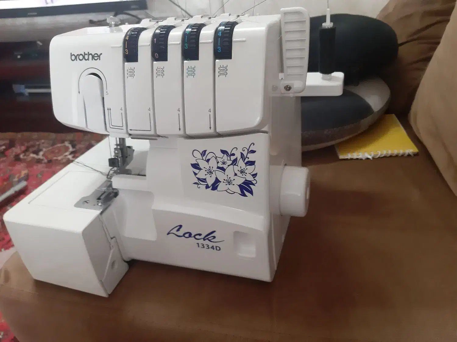 چرخ سر دوز برادر چهار نخ ۱۳۳۴ د|چرخ خیاطی و ریسندگی|تبریز, |دیوار