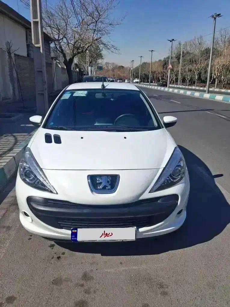 ۲۰۷ دنده ای مدل۱۴۰۲|خودرو سواری و وانت|تهران, آهنگ|دیوار