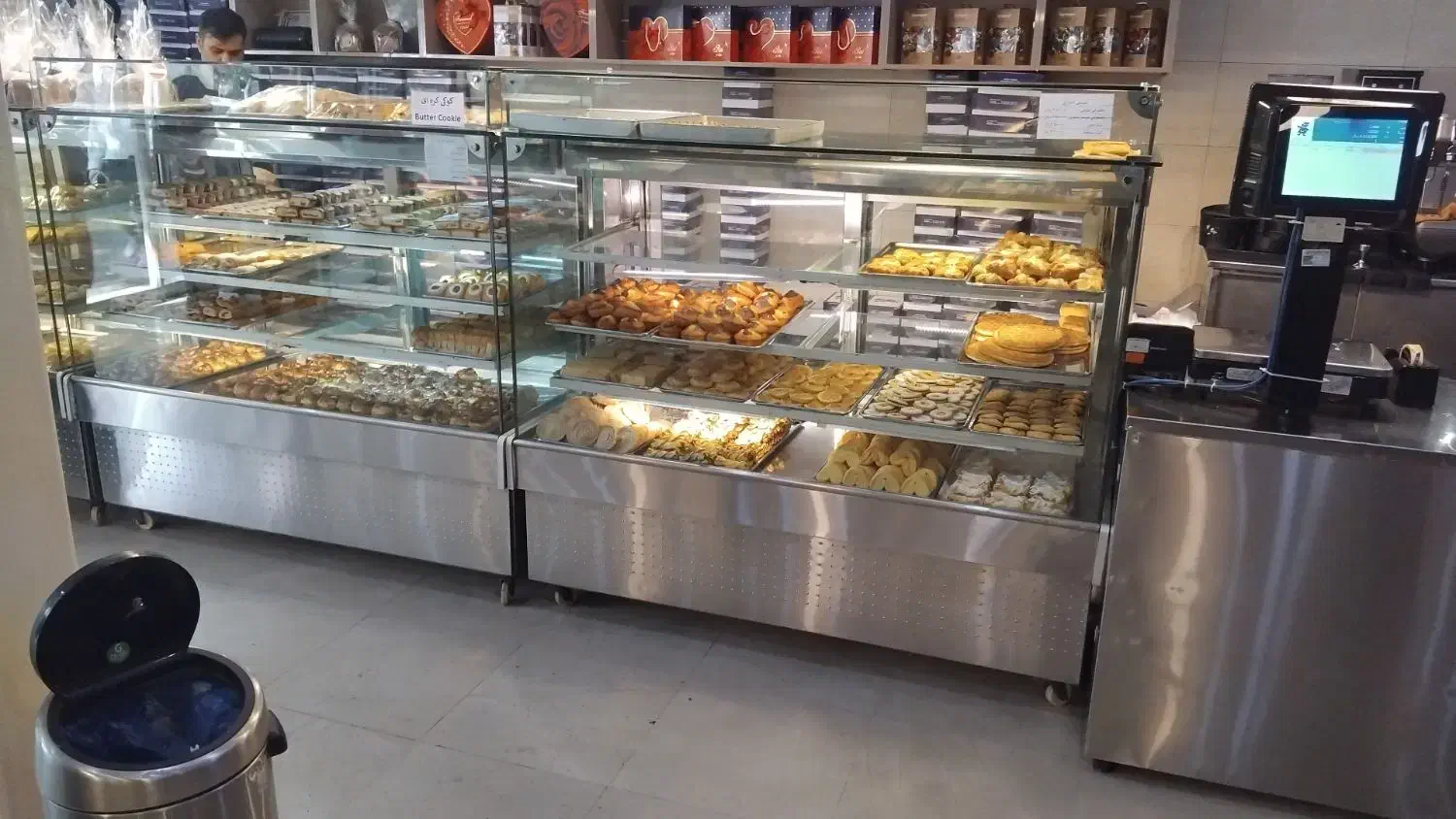 فروش یخچال و ویترین خشک قنادی|فروشگاه و مغازه|تهران, دروس|دیوار