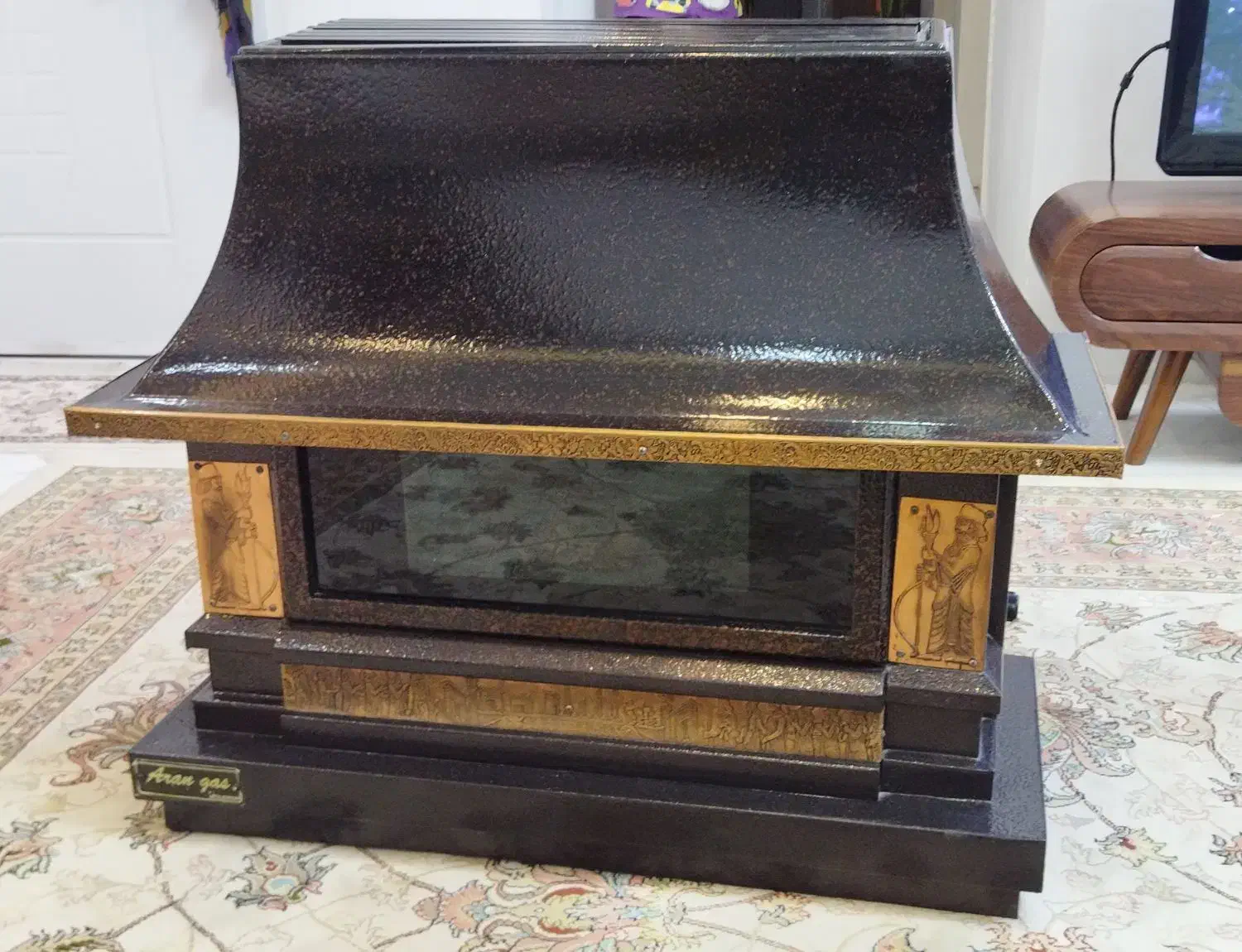 یک عدد بخاری آران گاز ۱۵۰۰۰ومروارید سوز|بخاری، هیتر، شومینه|مشهد, نوید|دیوار