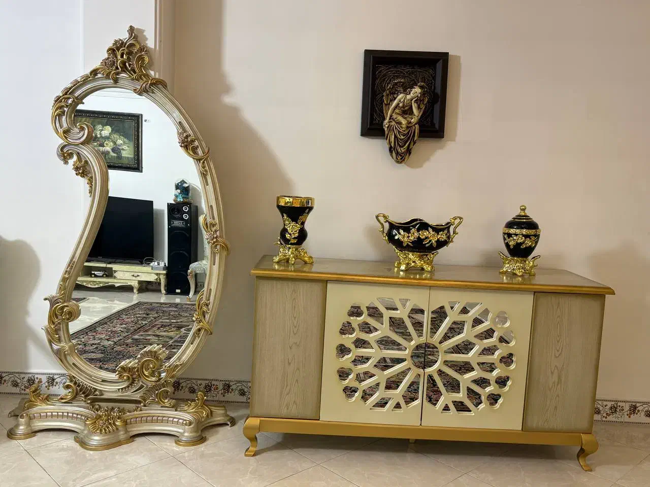 فروش مبلمان 14نفره و آینه و کنسول و میز آرایش|مبلمان خانگی و میز عسلی|قرچک, شهرک طلائیه|دیوار