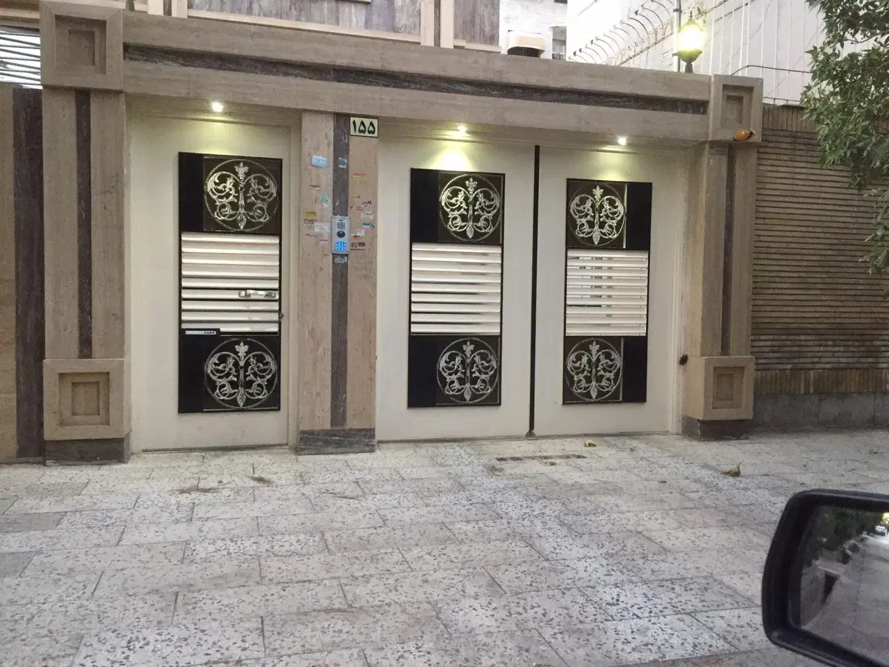 انواع درب و پنجره های فلزی، کم فریم، نرده، پله|خدمات پیشه و مهارت|مشهد, کلاته برفی|دیوار