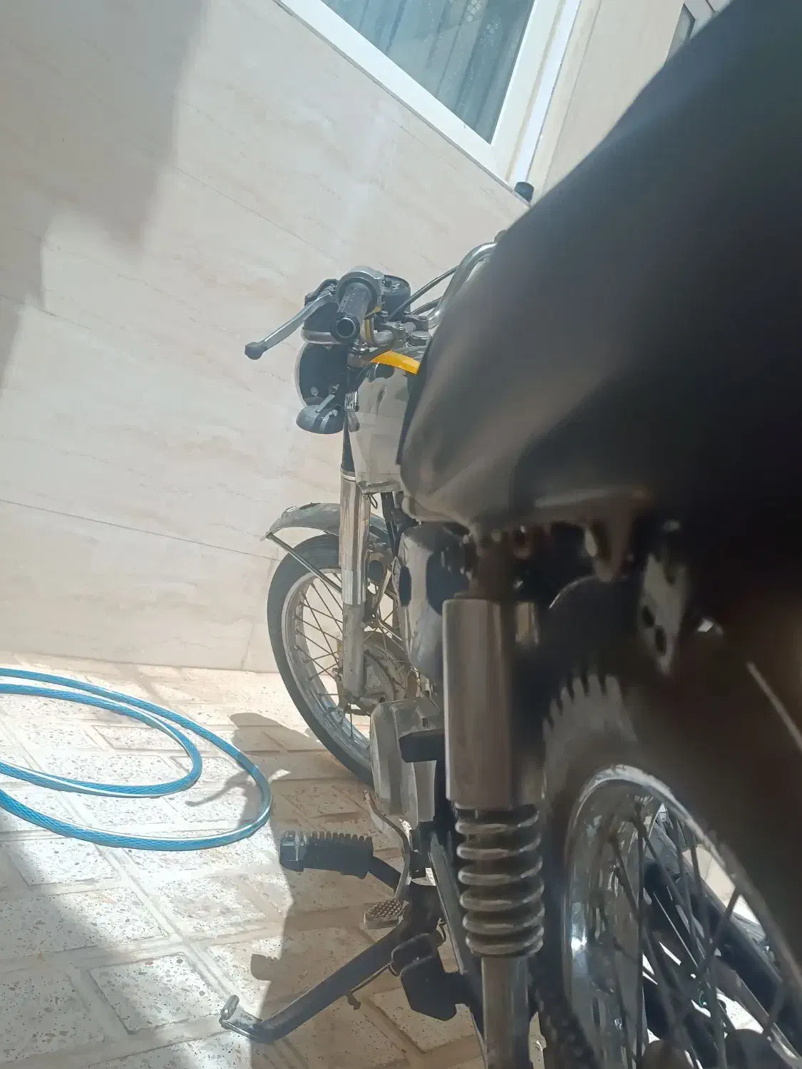 موتور پلاک ملی و مدارک کامل|موتورسیکلت|فارسان, |دیوار