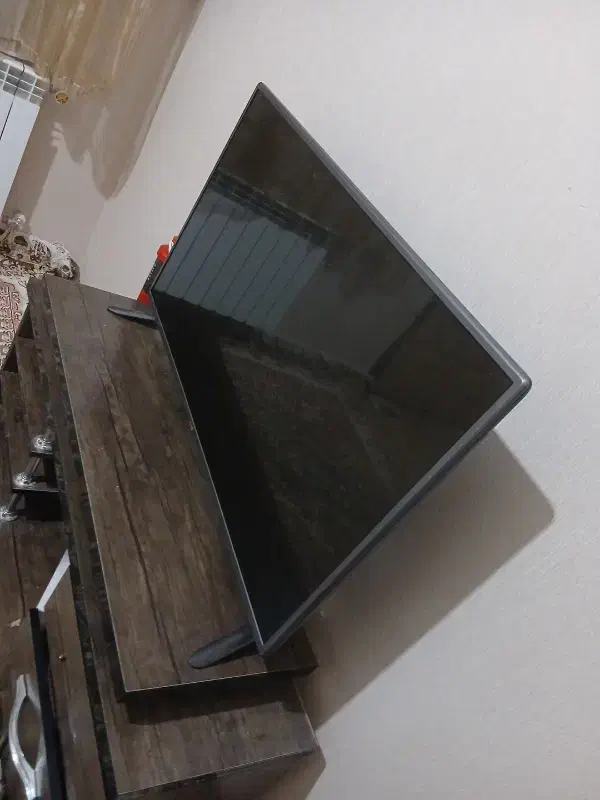 تلویزیون|تلویزیون و پروژکتور|ابهر, |دیوار