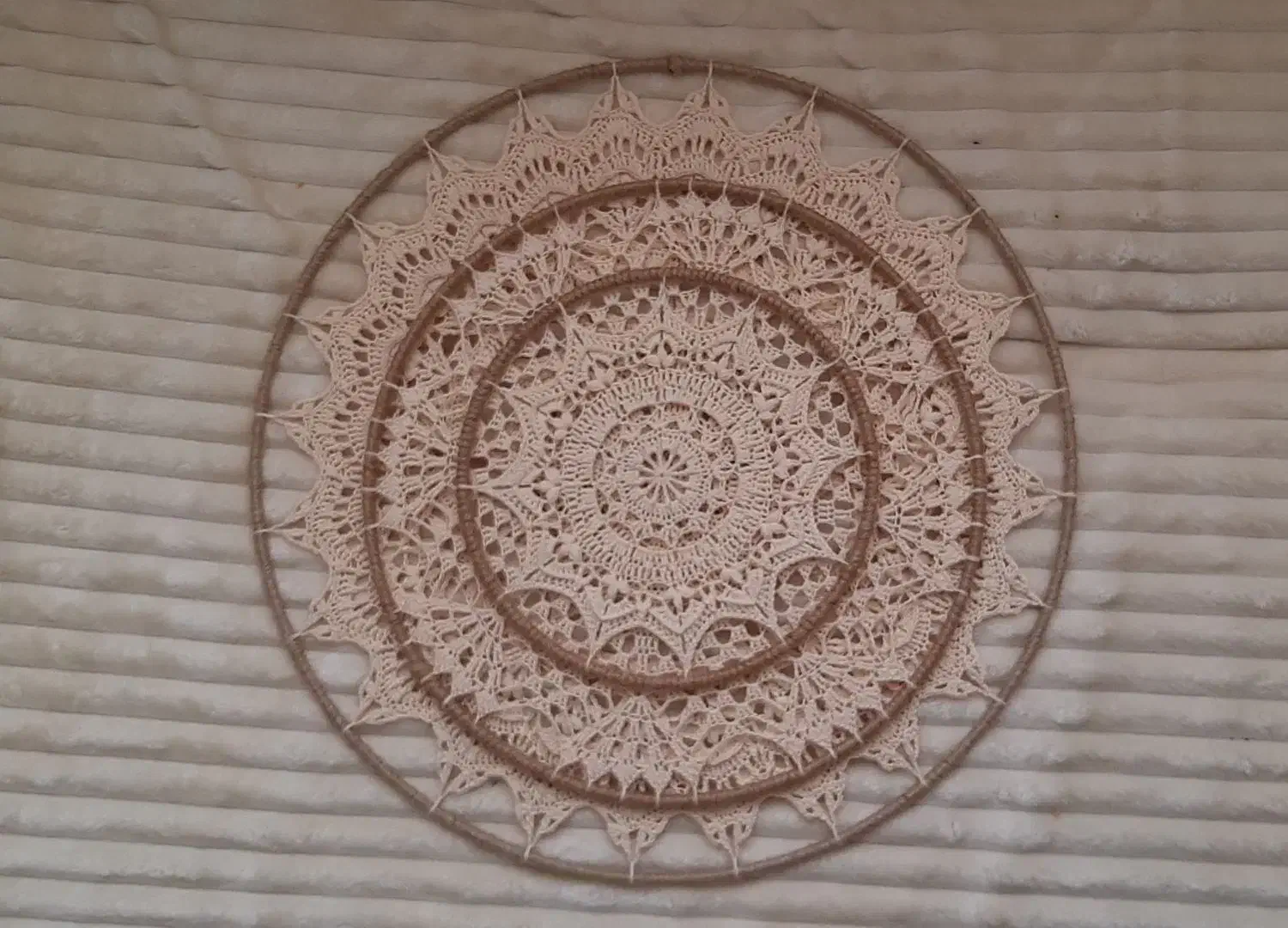 بافتنی دیوارکوب و بومریس و عروسک بافی|صنایع دستی و سایر لوازم تزئینی|اهواز, کوی باهنر|دیوار